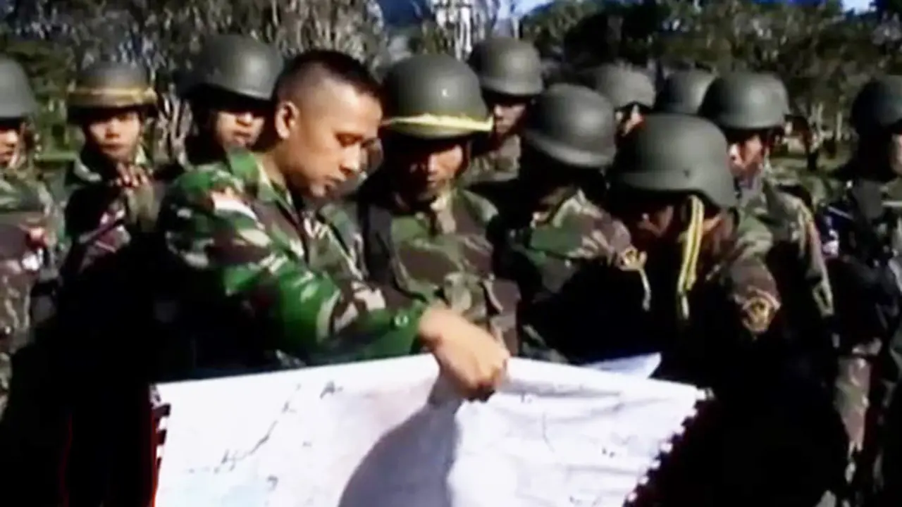 VIDEO: Memburu Kelompok Santoso