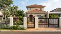 7 Model Pagar Rumah Minimalis untuk Lahan Sempit, Bikin Fasad Terlihat Luas dan Modern