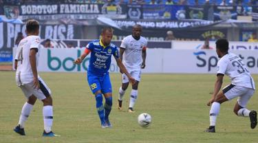 Persib Bandung Vs Madura United