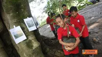 Dalam rangka memperingati Hari Hutan Sedunia, SD Juara Bandung mengadakan kegiatan Gerakan Menanam Pohon di hutan kota Babakan, Bandung. 