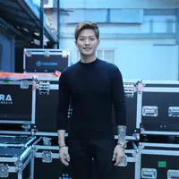 Sudah lebih dari sepekan Lee Jeong Hoon dan Monique Octaviani resmi menyandang status sebagai pasangan suami-istri. Namun belum terdengar dari keduanya soal rencana berbulan madu. (Adrian Putra/Bintang.com)