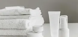 Tren skincare yang berkembang selama ini seringkali identik dengan banyaknya tahapan yang harus dilakukan (Sumber: Pexels.com)