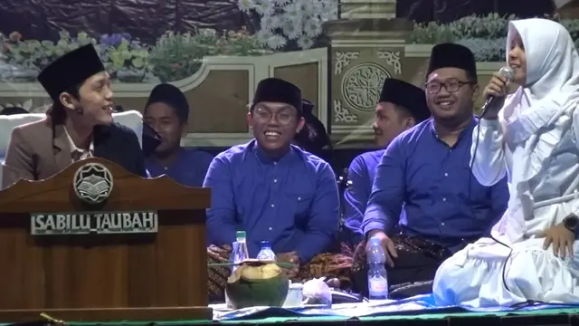 Bu Elsa dan Gus Iqdam (Tangkap Layar YouTube Wilis TV / Khazim Mahrur)