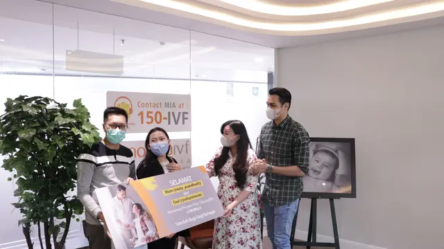 Asmirandah dan Jonas Rivanno. (Foto: Morula IVF Jakarta)