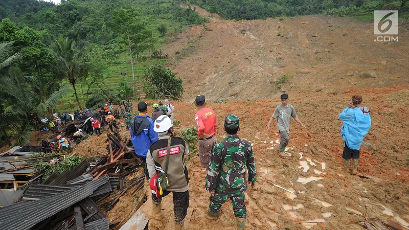 Penampakan Longsor Dusun Cimapag yang Rata dengan Tanah