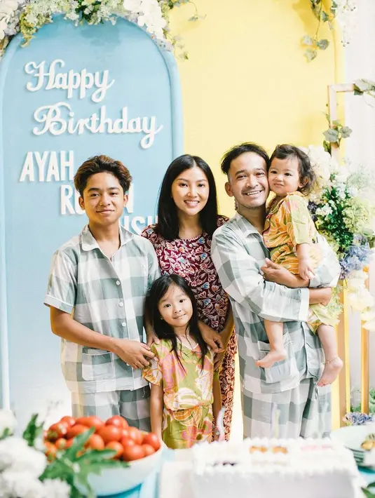 Ruben Onsu (Instagram/sarwendah29)