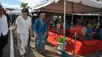 Ibu Negara Suriname Jatuh Cinta dengan Kain Indonesia