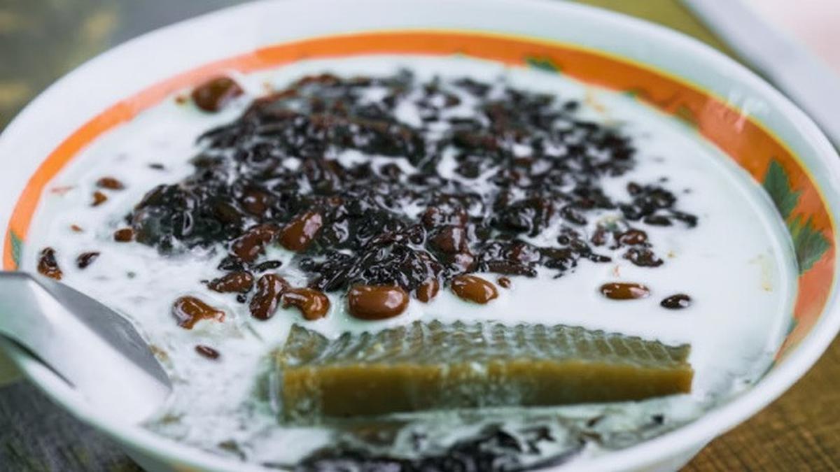 15 Rekomendasi Tempat Makan Enak di Pontianak, Siap Manjakan Lidah Saat Berwisata Kuliner