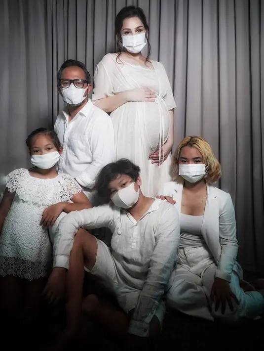 Mona Ratuliu (Instagram/monaratuliu)