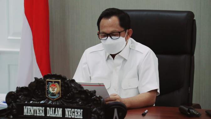 Tukang Bubur Langgar PPKM Darurat Didenda Rp 5 Juta, Ini Kata Mendagri - Vimarsana News