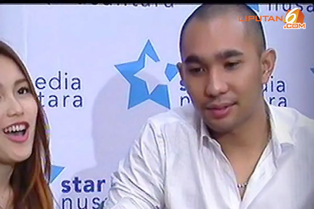 ayu-tingting-belum-ungkap-130607b.jpg