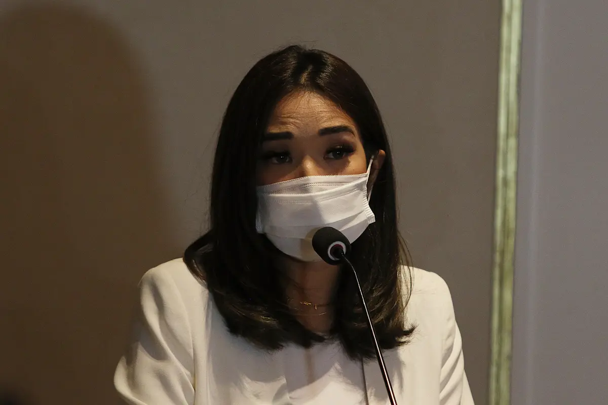 Gisel Minta Maaf