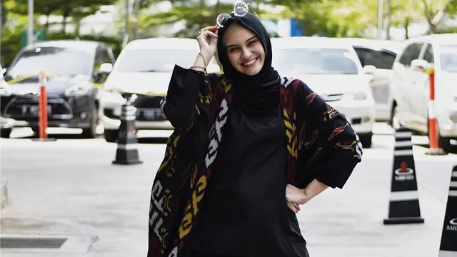 [Bintang] Zee Zee Shahab