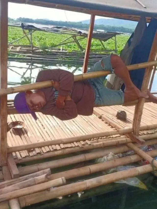 10 Potret Nyeleneh Orang Tidur di Tempat Berbahaya, Ada yang di Tebing