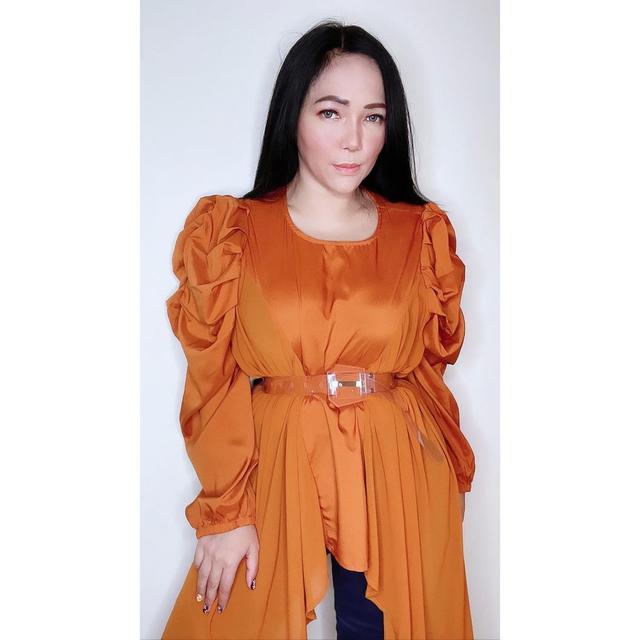 6 Potret Furi Harun, Selebgram yang Punya 347 Spirit Doll