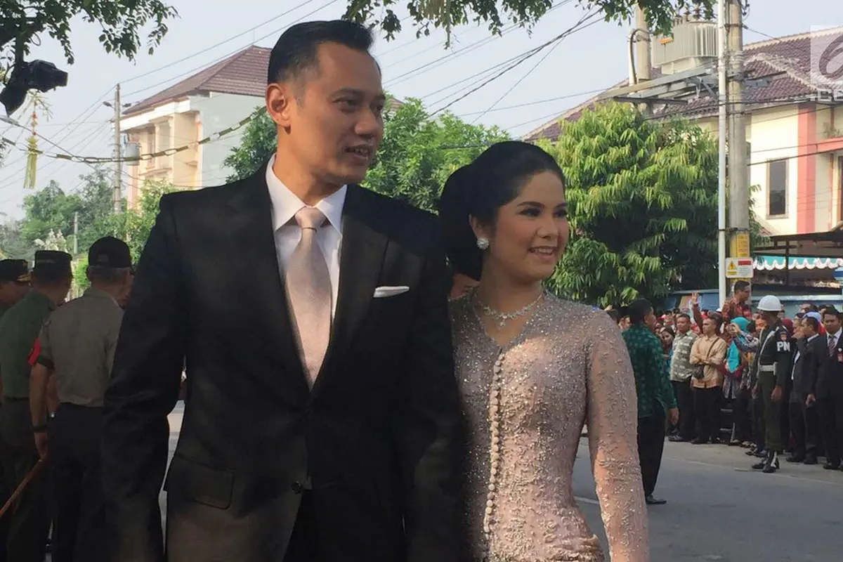 SBY dan Keluarga Hadiri Pernikahan Kahiyang dan Bobby