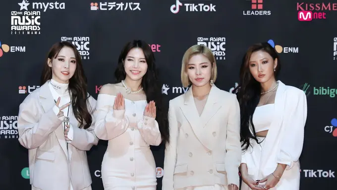 Mamamoo (Twitter/ mnetmama - https://twitter.com/MnetMAMA/status/1072799735231143936)