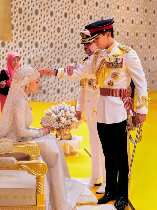 10 Potret Rangkaian Royal Wedding Pangeran Mateen dan Anisha Isa, Curi Perhatian