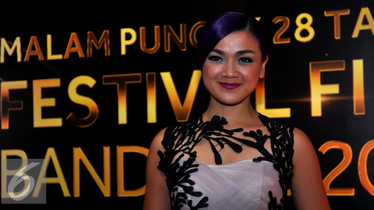 20150912- Nirina-Zubir-Bandung