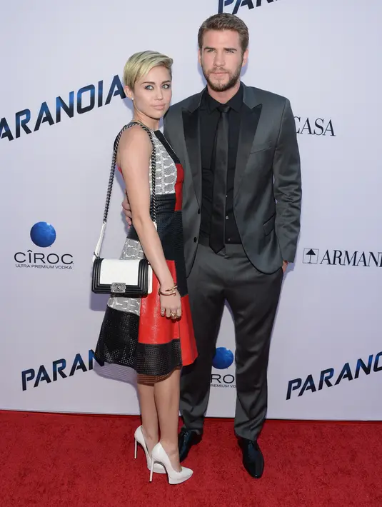 Miley dan Liam menghidupkan kembali percintaan mereka akhir tahun lalu setelah mereka di gosipkan batal pertunangan. (AFP/Bintang.com)
