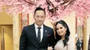 Dampingi AHY yang jadi Guest of Honor, Annisa Pohan terlihat anggun dalam busana bernuansa monokrom [@agusyudhoyono]