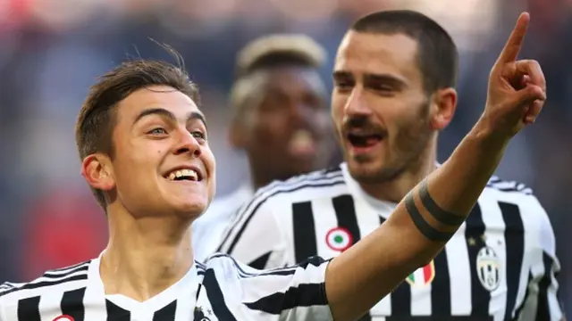 Paulo Dybala dan Leonardo Bonucci