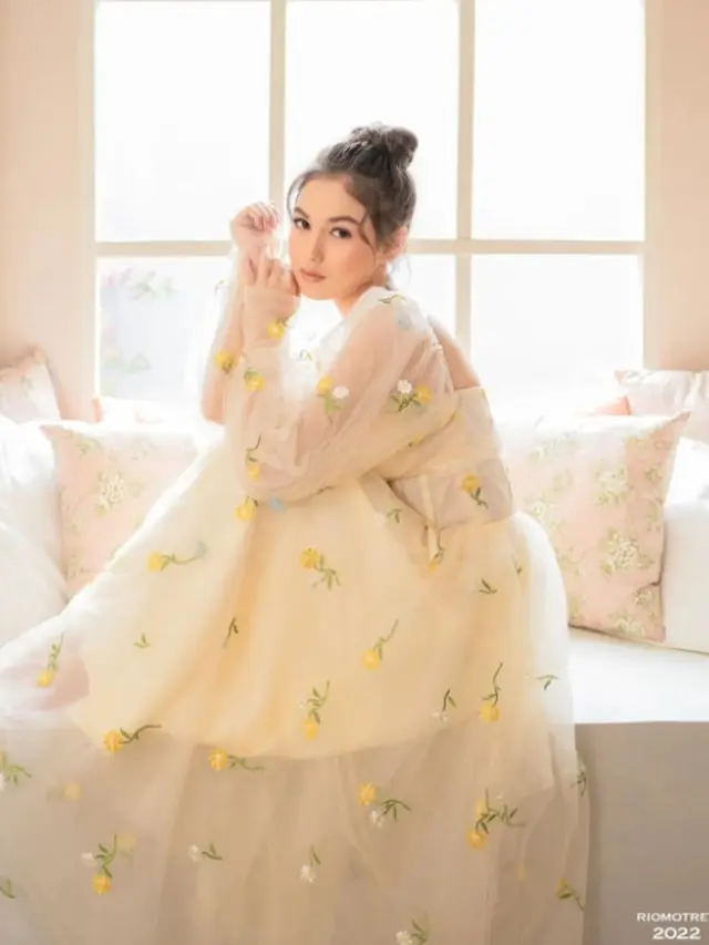 7 Gaya Pemotretan Saskia Chadwick Bak Idol K-Pop, Banjir Pujian