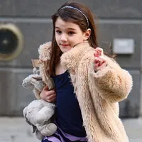 Suri Cruise adalah putri dari  seorang aktor ternama, Tom Cruise.  (via instagram@cruisesuri/Bintang.com)