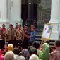 Wapres Jusuf Kalla meresmikan pembukaan pameran lukisan koleksi Istana Kepresidenan (Liputan6.com/ Putu Merta Surya Putra)