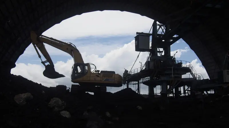 PLN memastikan terus pemenuhan pasokan batu bara untuk pembangkit listrik tenaga uap (PLTU) sesuai rencana. Foto: PLN