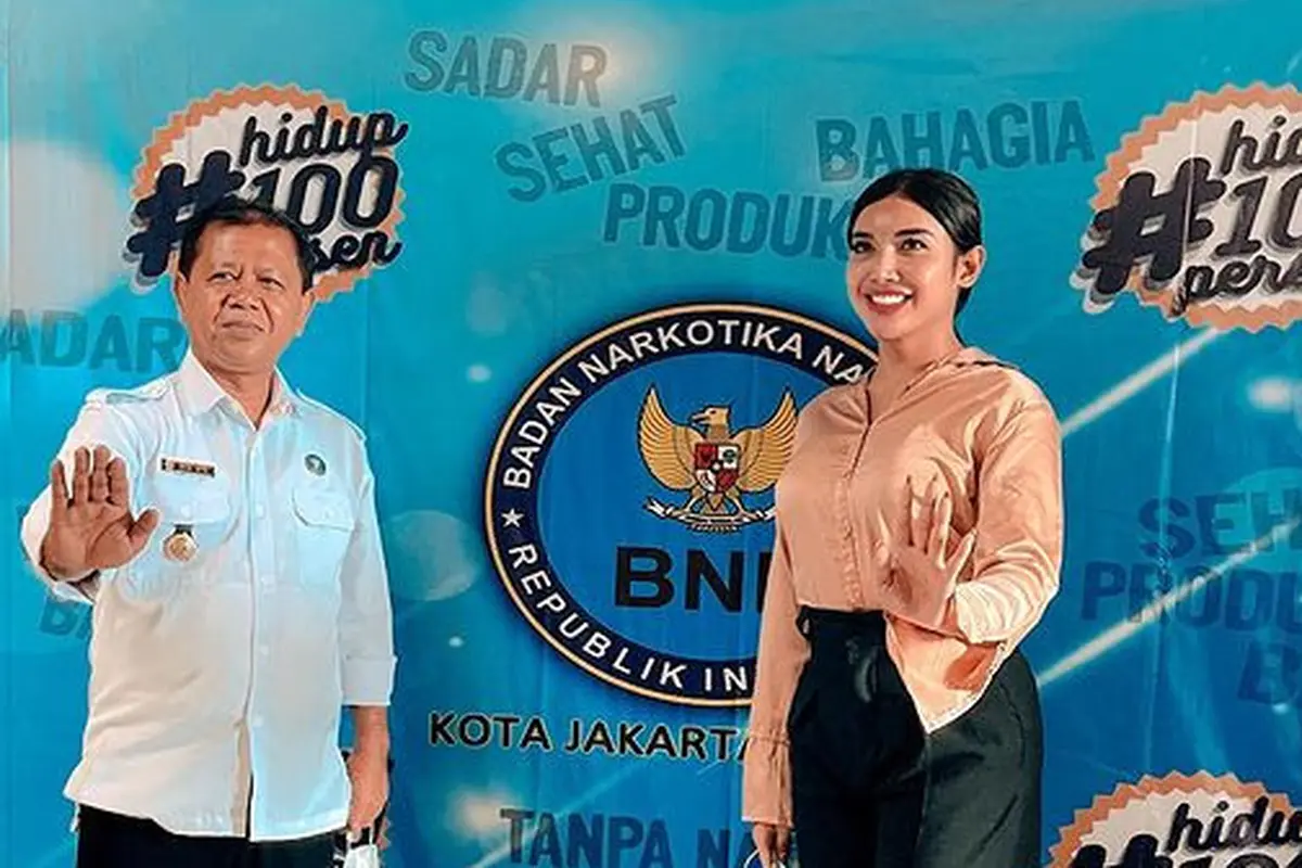 7 Potret Terbaru Millen Cyrus Usai Jalani Rehabilitas