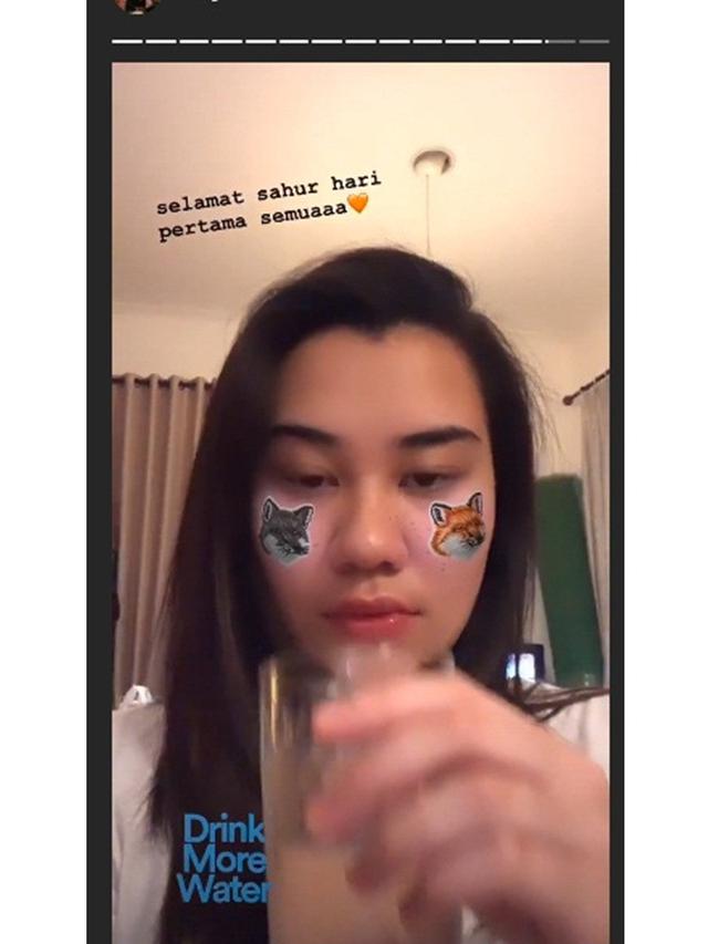 Momen 7 Artis Saat Sahur Pertama, Sederhana dan Penuh Semangat