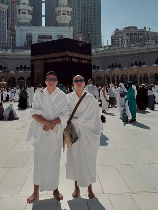 Artis Pilih Laksanakan Umrah di Penghujung Tahun 2024.