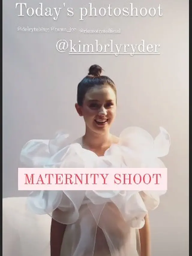 6 Pemotretan Maternity Shoot Kimberly Ryder, Menawan Bak Dewi