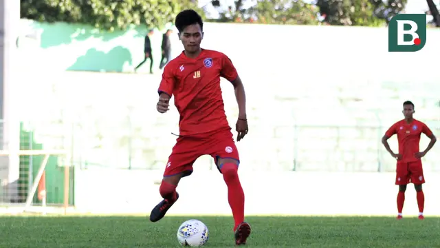 Gelandang Arema FC, Jayus Hariono.