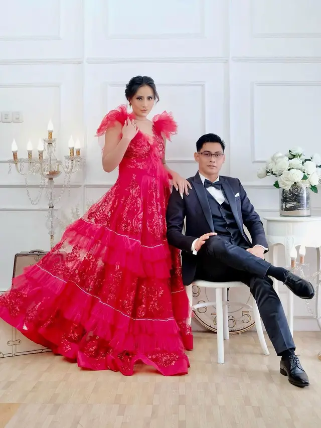 Segera Lepas Status Janda Usai 5 Tahun, Ini 6 Potret Prewedding Shinta Bachir