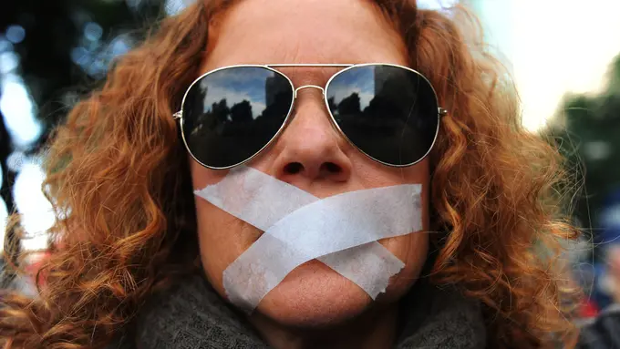 Suka Ceplas-ceplos di Media Sosial? Hati-hati Ditangkap Polisi!