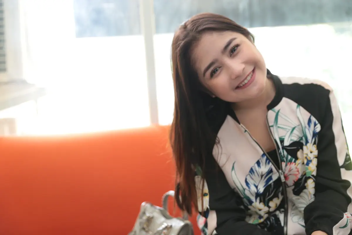 [Bintang] Film Horor Prilly Latuconsina, Danur Rilis Poster Terbaru