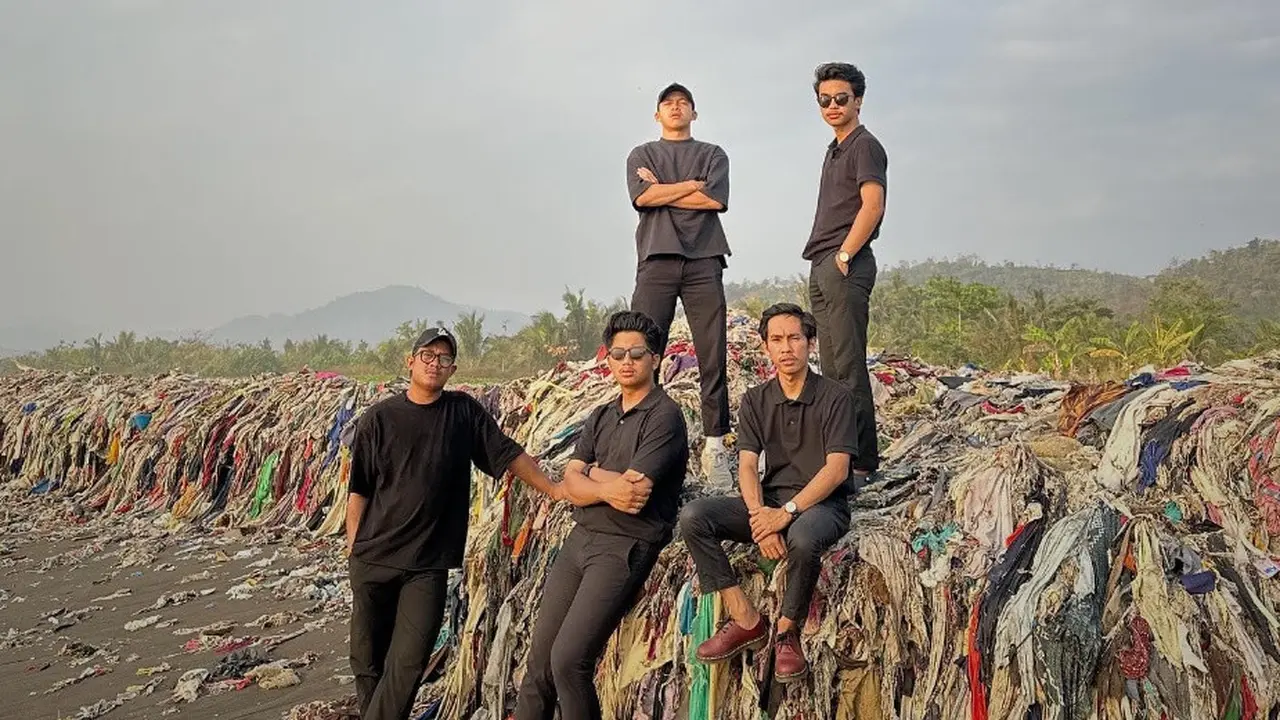 Pandawara Tak Bisa Bersih-Bersih Pantai Loji di Desa Sangrawayang karena Tak Berizin