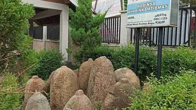 Sepasang Batu Yoni Era Medang Rain Dicuri