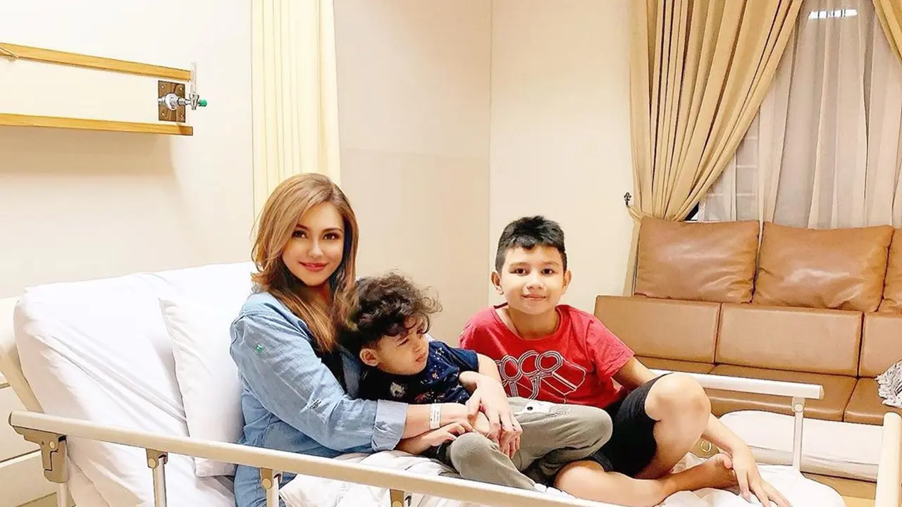 Alessia Cestaro Lahirkan Putra Ke-3, Ini 7 Potretnya