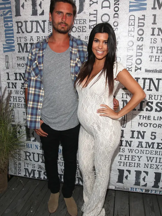 [Bintang] Balikan Lagi, Scott Disick Pamer Foto Mesra dengan Kourtney Kardashian