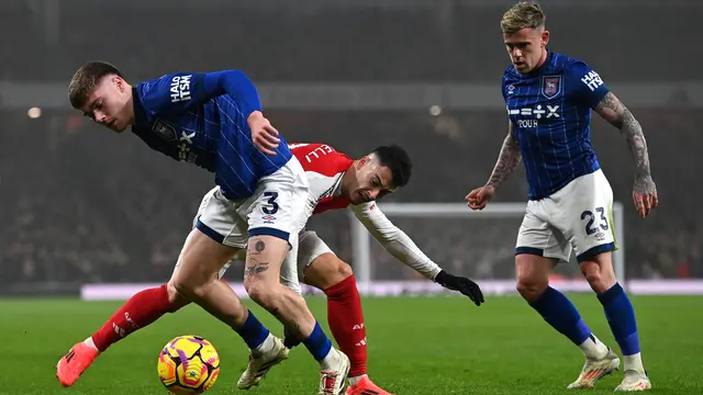 Arsenal Susah Pajah Jinakkan Ipswich