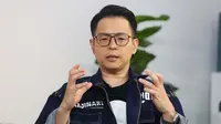 Aktor, sutradara, penulis dan produser dari Imajinari, Ernest Prakasa. (Liputan6.com/Angga Yuniar)