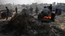 Ini untuk membantu sesama di tengah kelangkaan bahan bakar mniyak akibat perang antara Israel dan Hamas yang berkepanjangan. (BASHAR TALEB/AFP)