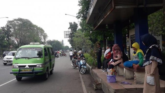 Kompensasi Jamin Pendapatan Sopir Angkot Bandung di Momen Libur Tahun Baru