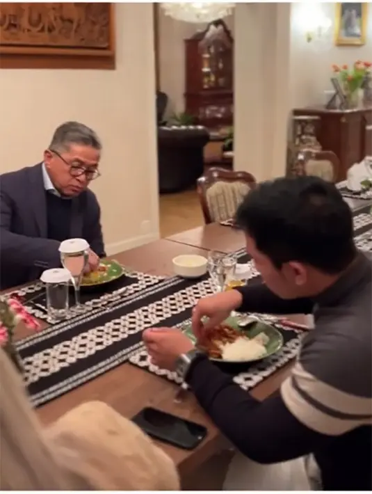 Jordi Onsu dan Dubes Indonesia untuk Belanda (Instagram/jordionsu)