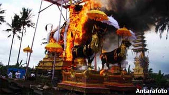 Ngaben Tak Sekadar Bakar Mayat News Liputan6 Com