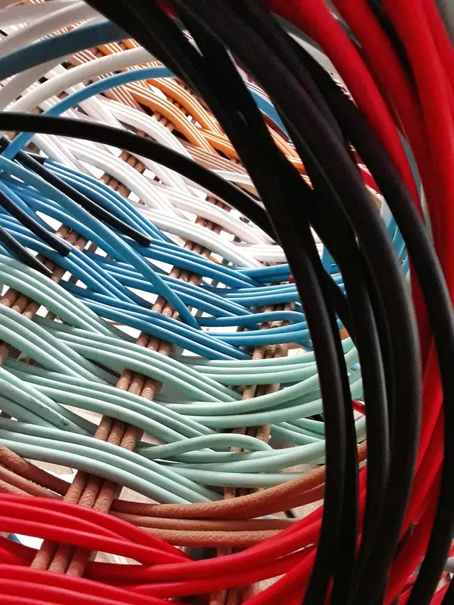 Instalasi seni anyaman