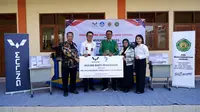 Wuling  mendonasikan 240 unit mesin kepada sekolah kejuruan dan universitas di sekitar Daerah Istimewa Yogyakarta (DIY) serta Jawa Tengah. (Wuling Motors)